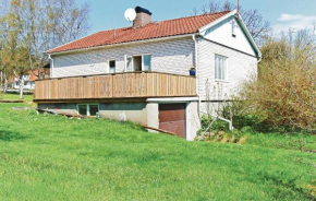 Отель Holiday home Nöbblegatan Lenhovda  Ленхоада